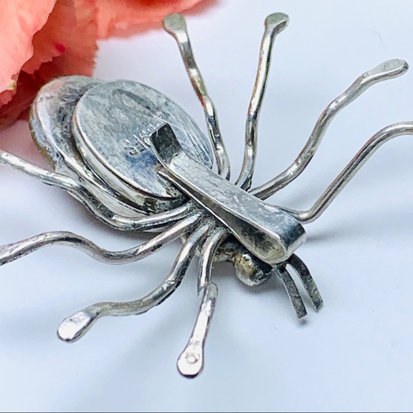 Sterling Silver Hand Forged Spider pendant + chain - Picture 5 of 10